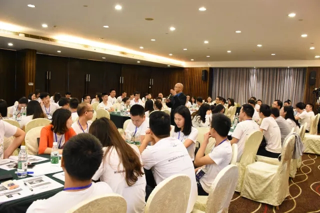 1530253832140150.jpg 640.webp (4).jpg