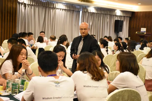 1530253851370933.jpg 640.webp (5).jpg