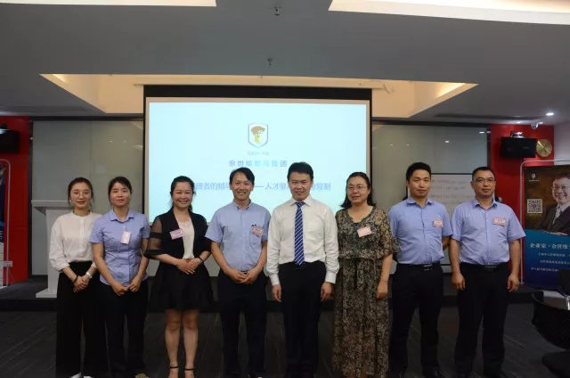 1530254835374204.jpg 640.webp (24).jpg