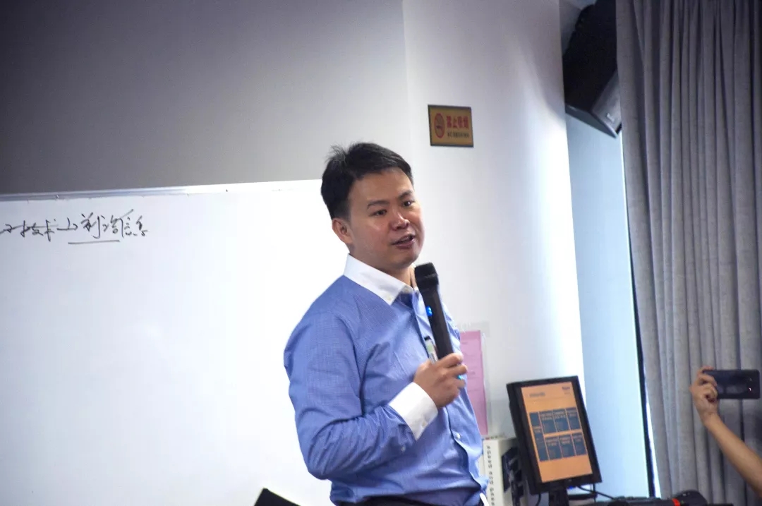 1537954063668068.jpg 1537954063668068.jpg