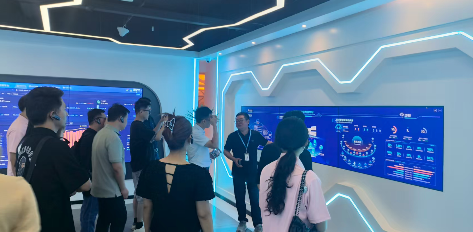 1754445981853199.png wechat_2025-08-06_100015_325.png